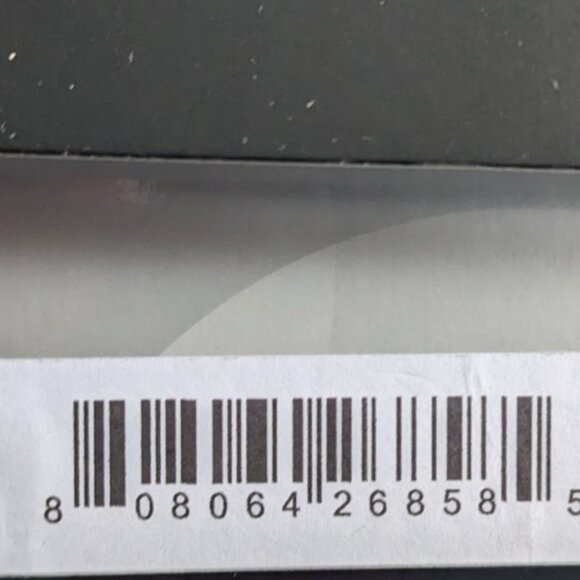 Hairdo's Layered Appeal Wig in Rooted Golden Wheat (warm blonde) in Average Size - Picture 6 of 9